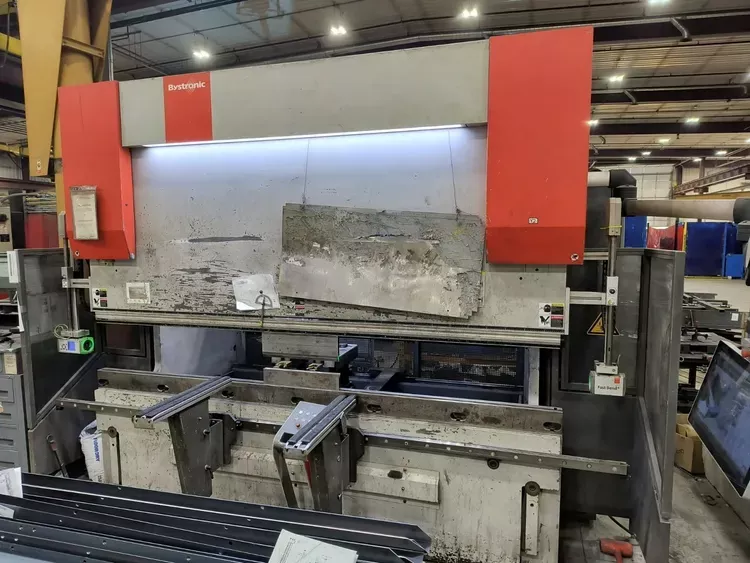 Bystronic Xpert 150 CNC Hydraulic Press Brake 150 Ton (noted as 165 T nominal)