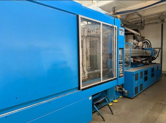 MacPET 4550-320 maszyna nr 52890  Presses Preform PET ENGEL