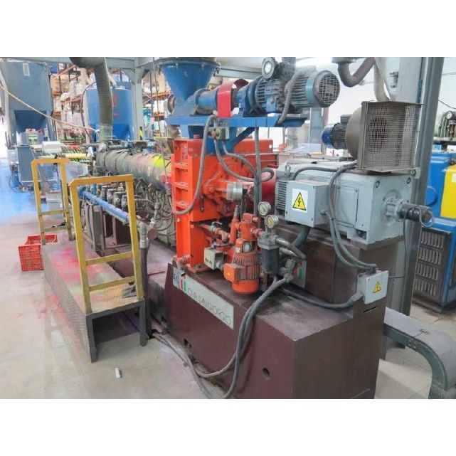 Icma San Giorgio Ø 50 mm, 40 L/D Co-rotating twin-screw extruder