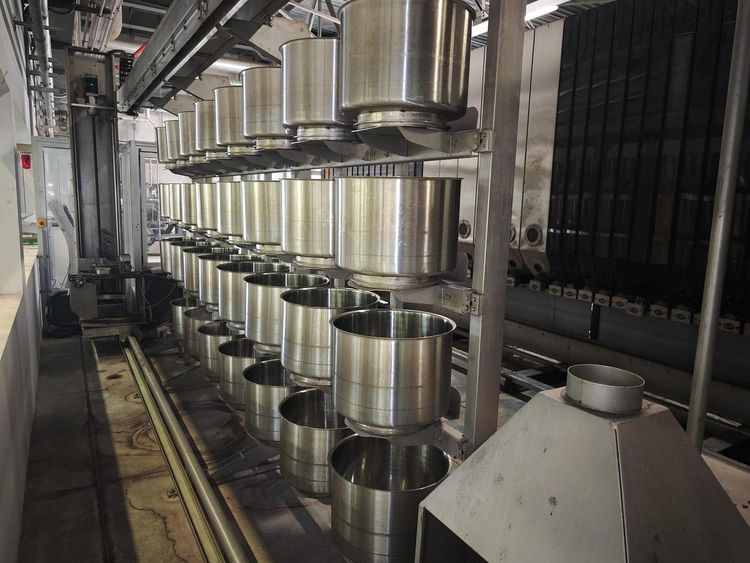 Lawer Colour Kitchen