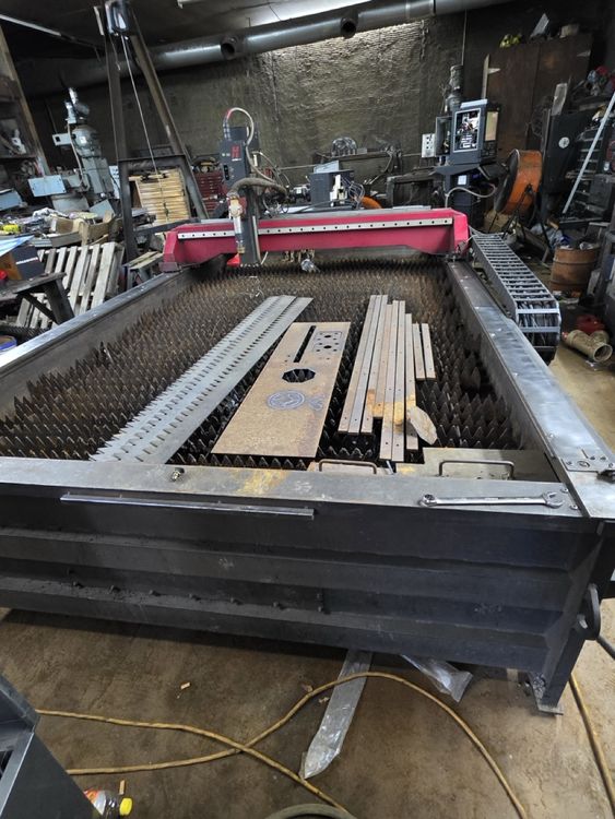 Lincoln LINCOLN ELECTRIC TORCHMATE Hypertherm EDGE Pro CNC