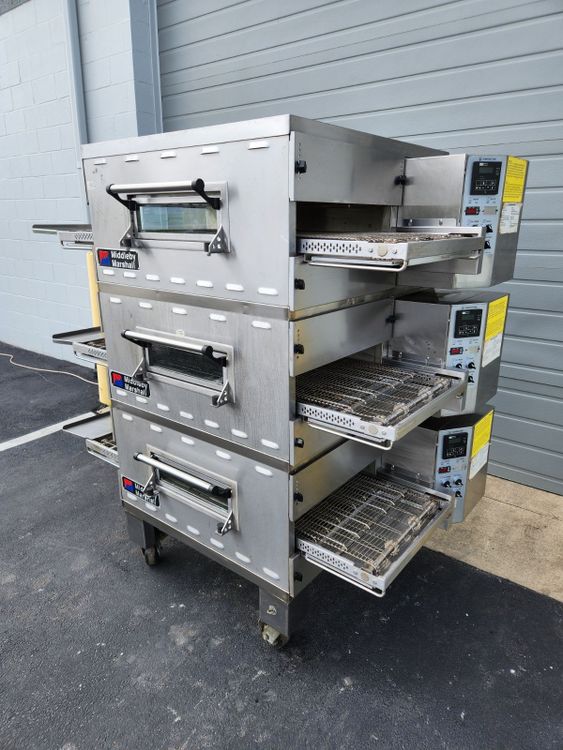 Marshall PS536GS  Triple Stack Conveyor Pizza Oven