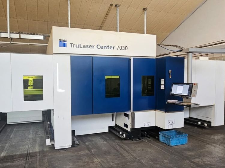 Trumpf TruLaser Center 7030 (L26) Siemens Sinumerik 840 D SL