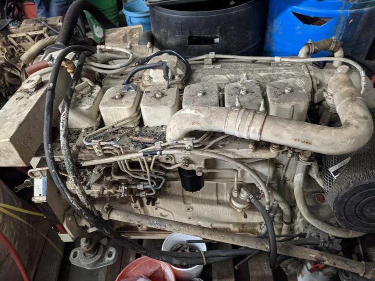 Cummins 6bta Marine Engines 210HP 400 hours