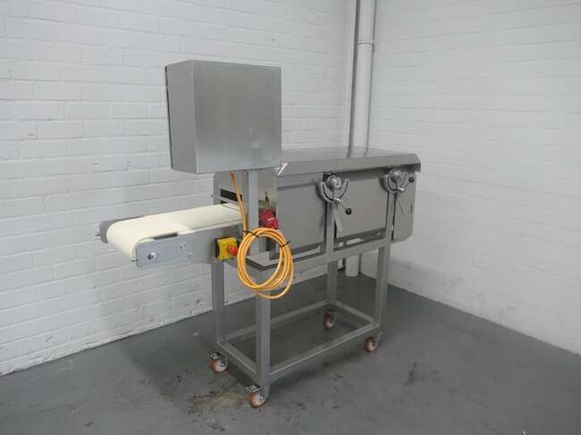 Equimex HP-300 Schnitzel press