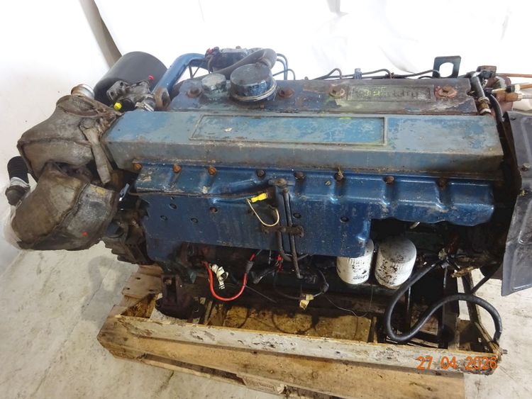 Perkins M215C/21 WITH ZF MARINE ARCO ZF 63A-2.0 GEARBOX Engine HP 190