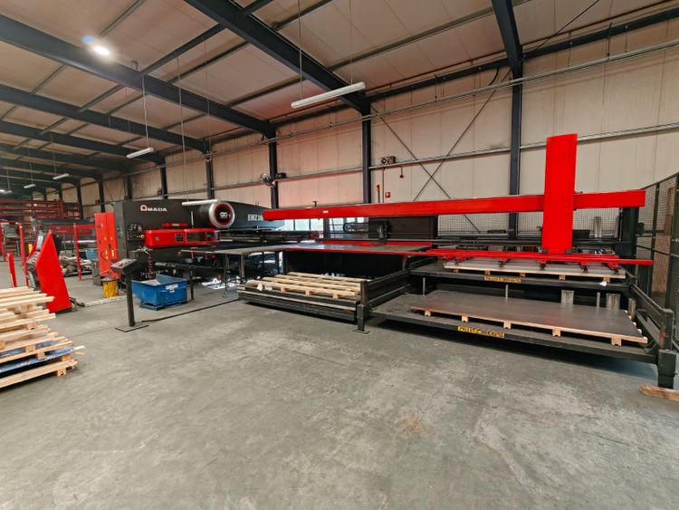 Amada EMZ3610NT 33 tons