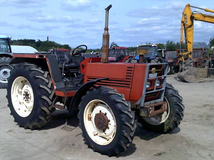 YTO LF 80-90 Tractor