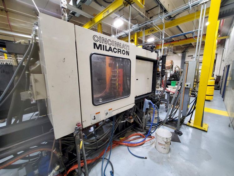 Cincinnati Milacron MH300-29 300 T