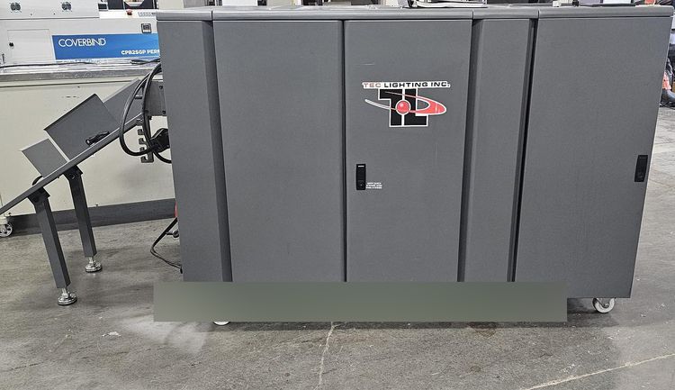 TecLighting TRUV-16D  Hand-Fed UV Coater