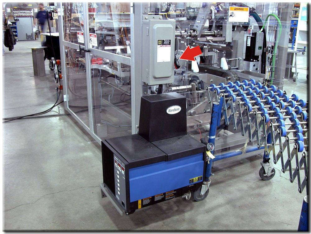 Douglas Invex, Case Packer