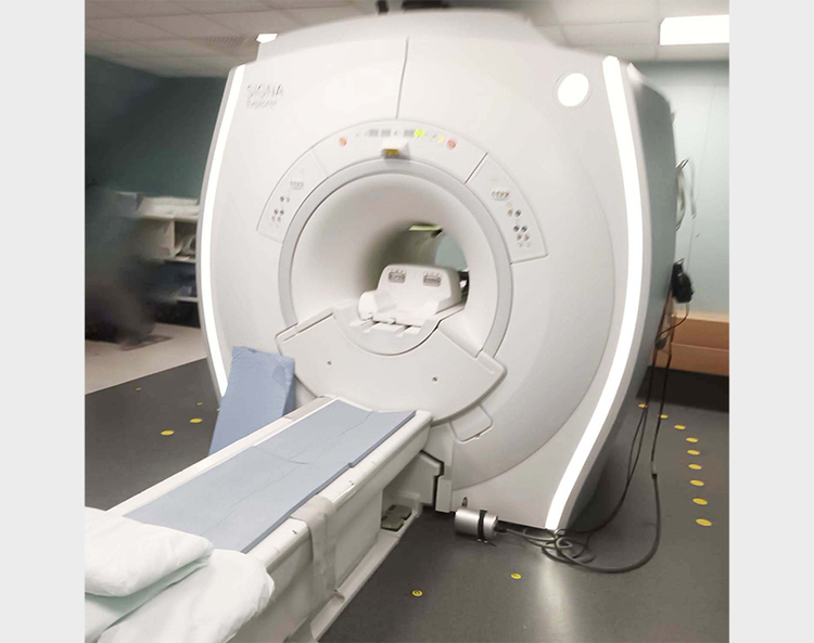 GE Healthcare Explorer 1.5T MRI
