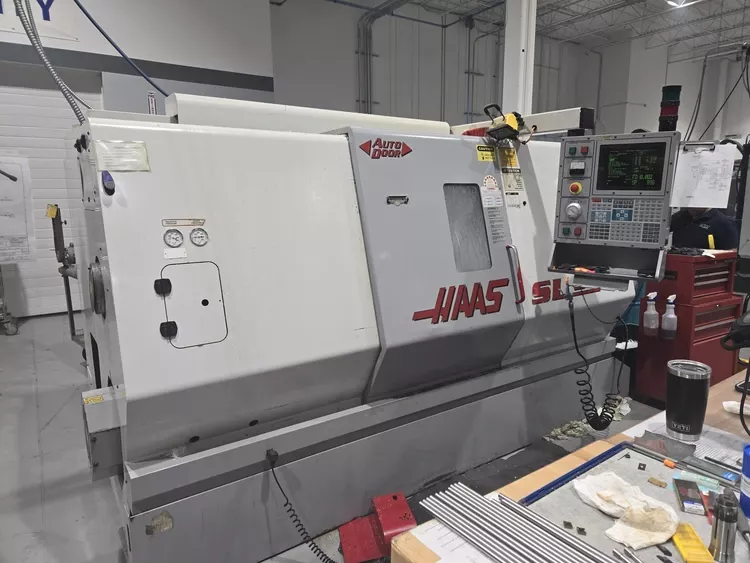 Haas CNC Control 3400 RPM SL-30T 2 Axis