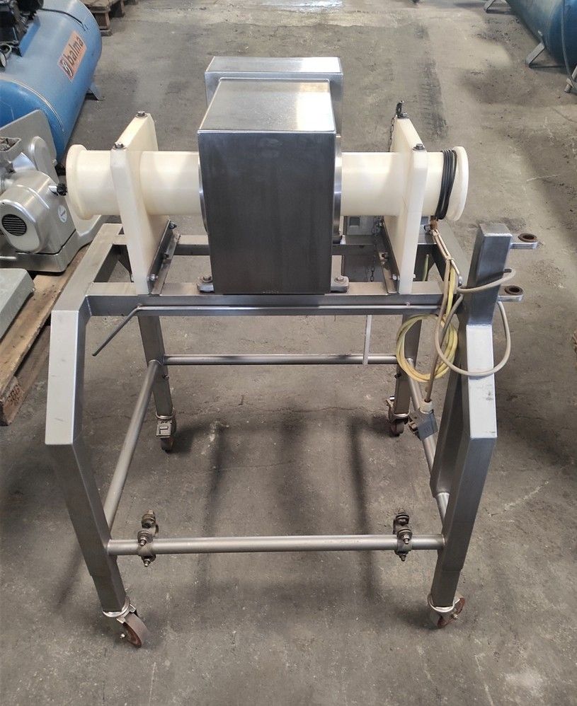 Fortress PHANTOM PIPELINE METAL DETECTOR