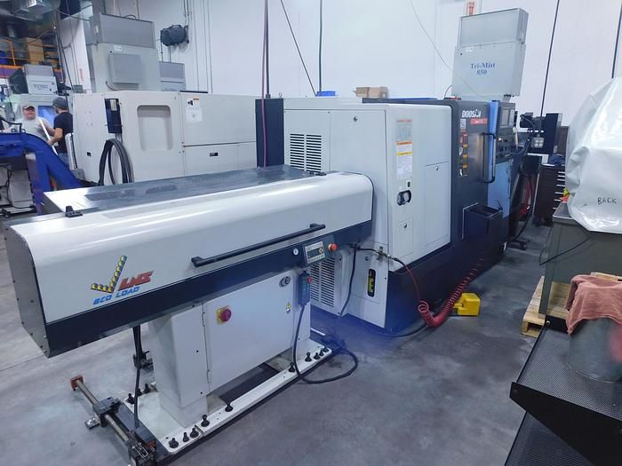 Doosan Fanuc i-series 4000 RPM Lynx 220LC CNC Turning Center Fanuc 3 Axis