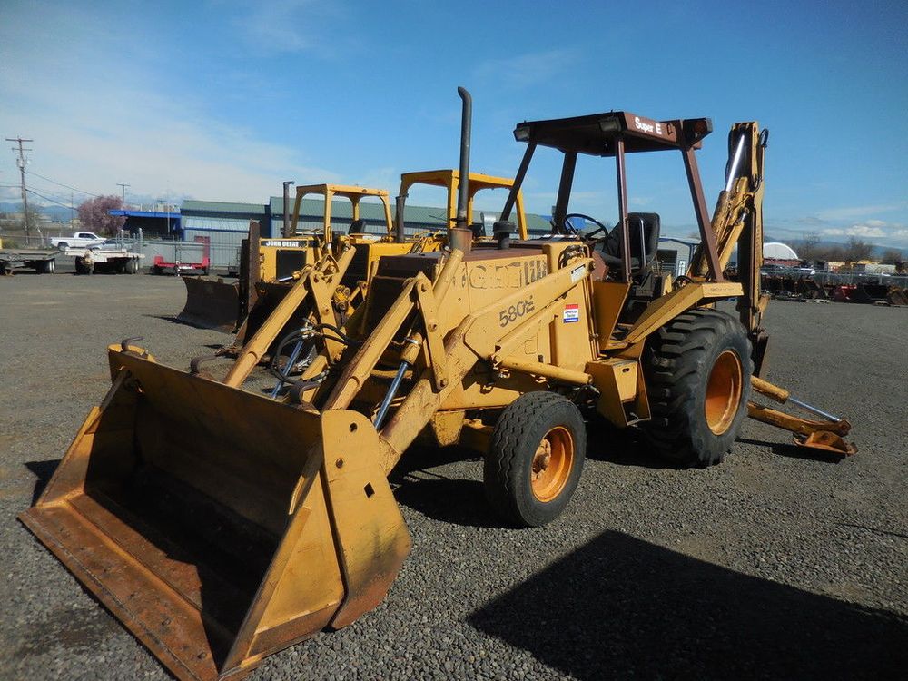 Case 580 Super E Backhoe Loader