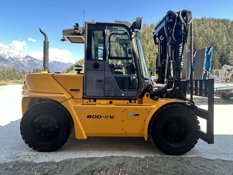 Hyundai 80D-9V 8000 kg