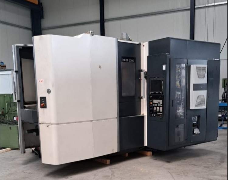 DMG DMG-Mori NHX 5000 4 Axis