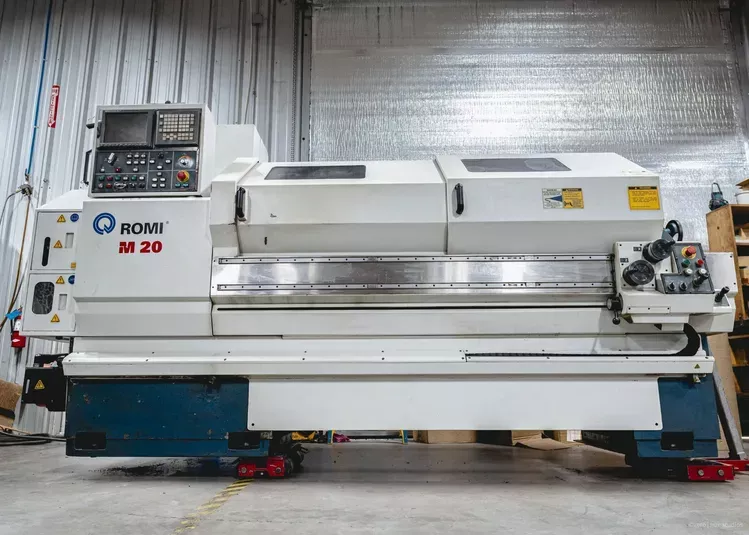 Romi Fanuc 21iT CNC Control 3000 RPM M20 2 Axis