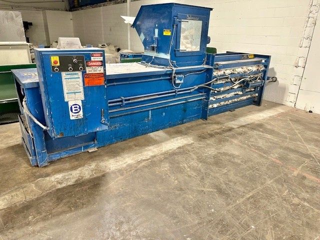 Balemaster 472-A Horizontal Baler