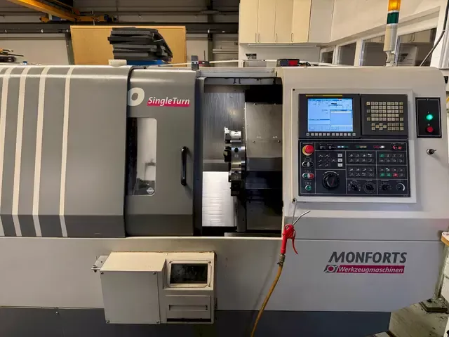 Monforts FANUC     Model: 0i-TC 4500 min-1 1/MIN TNC 300 SingleTurn 2 Axis