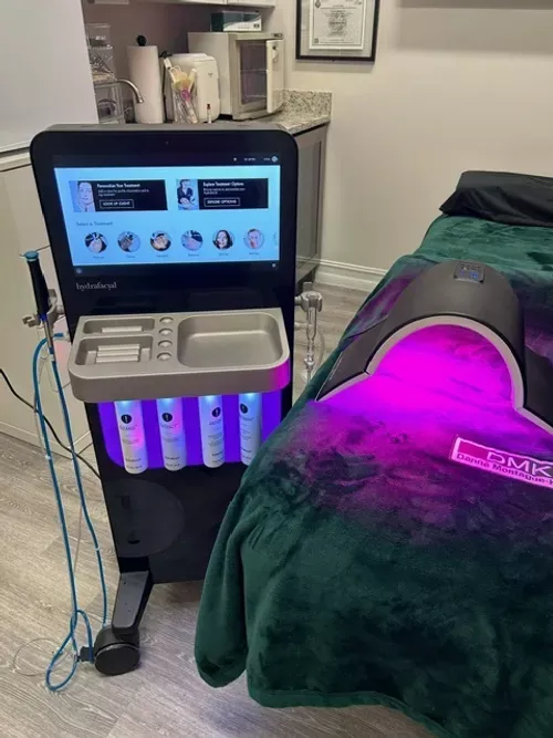 Edge Syndeo Hydrafacial