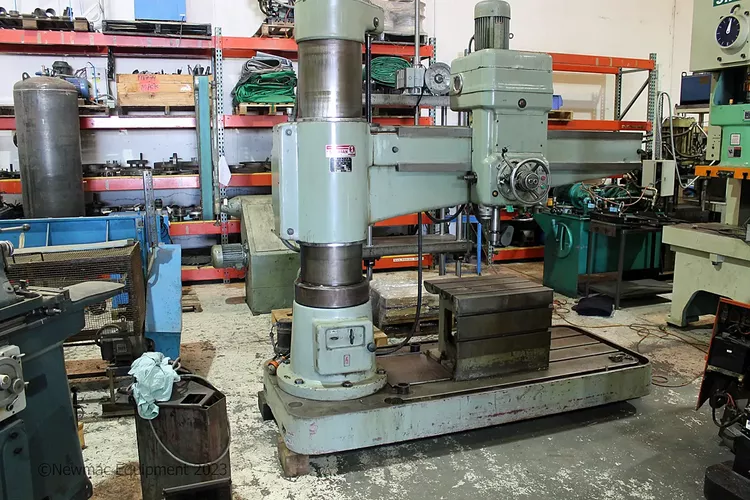 Servian Z3040 x 16 Radial Arm Drilling Machine 2000 rpm