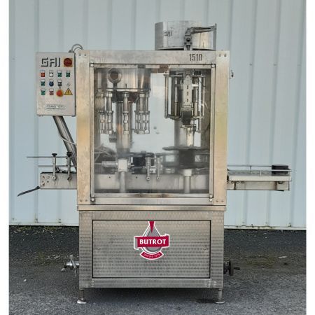 GAI CROWN CAPPING BOTTLING UNIT