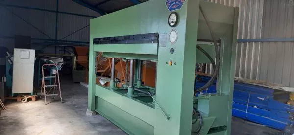 Manea HOT WATER HYDRAULIC PRESS