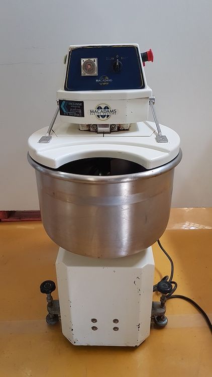 Macadams SM-25 Spiral Dough Mixer