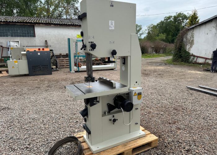 SCM 600