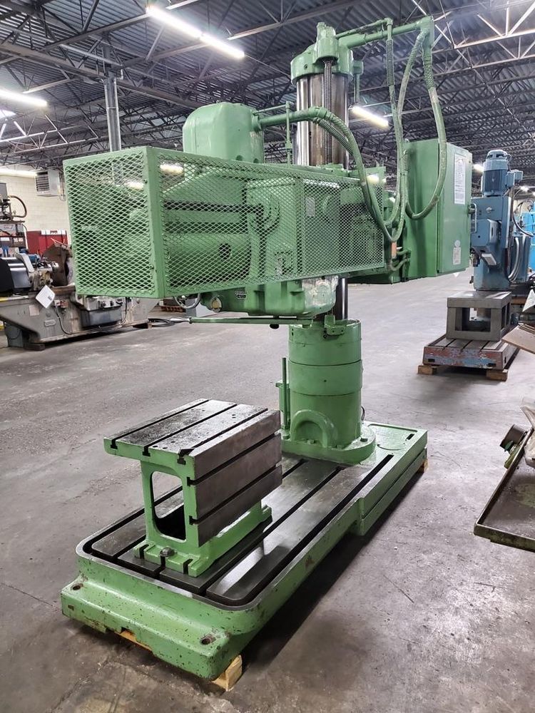 Carlton 1A RADIAL DRILL 2000 RPM