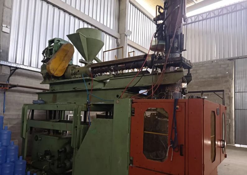 Bekum 20 liters Blow molding