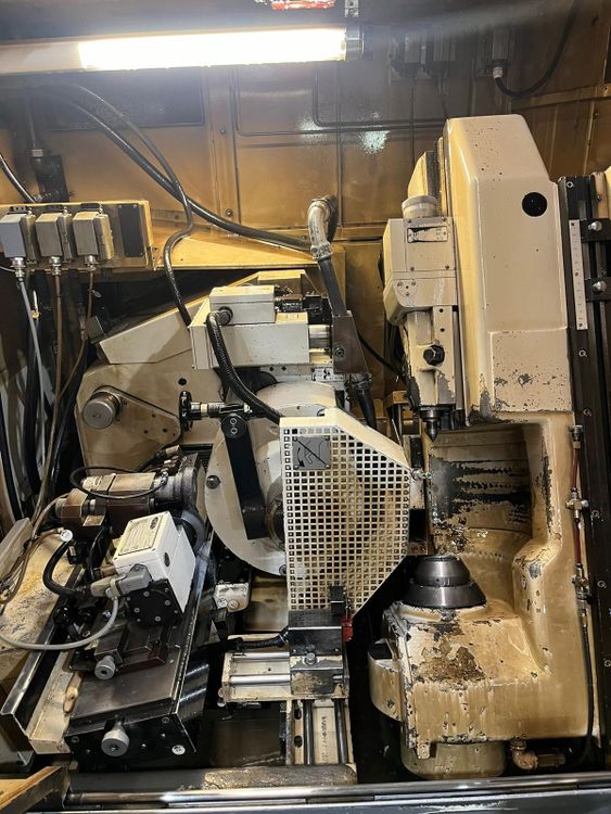 Reishauer RZ362A Variabl CNC Gear Grinding Machine