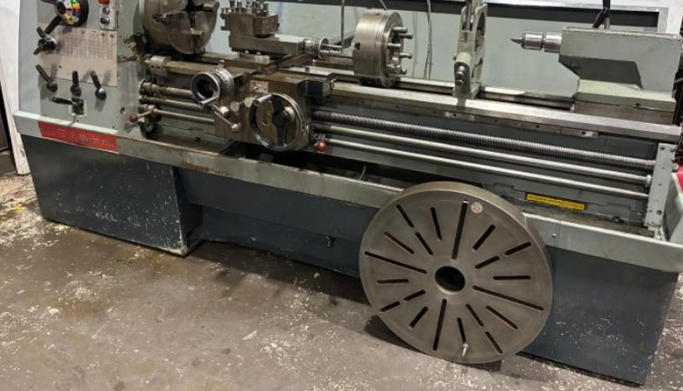 Colchester Engine Lathe 1600 rpm MASCOT 1600