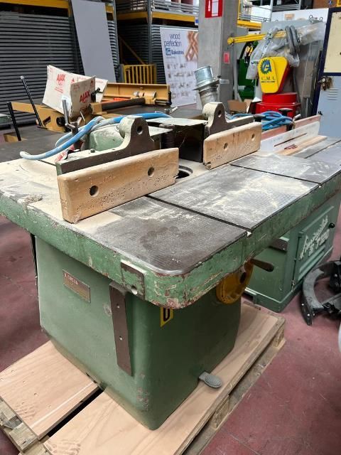 Costa SPINDLE MOULDER