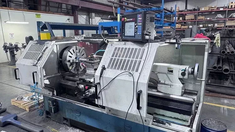 Prototrak ProtoTRAK SLX with 10.4" color active-matrix LCD 1,800 RPM TRL2460SX 2 Axis