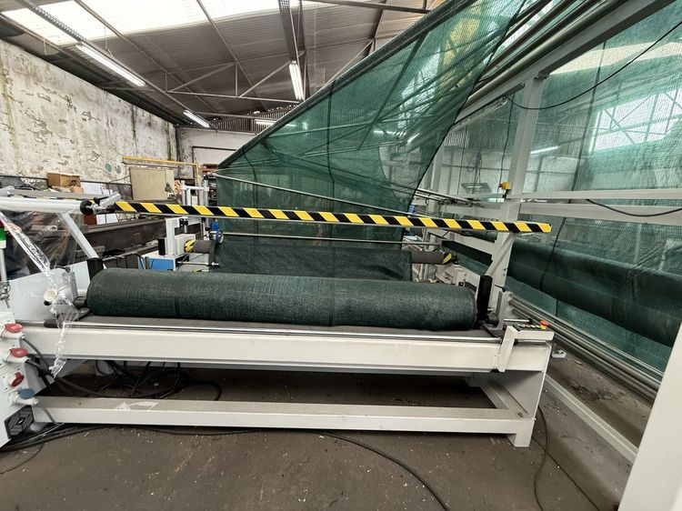 Fabric doubling/folding machine