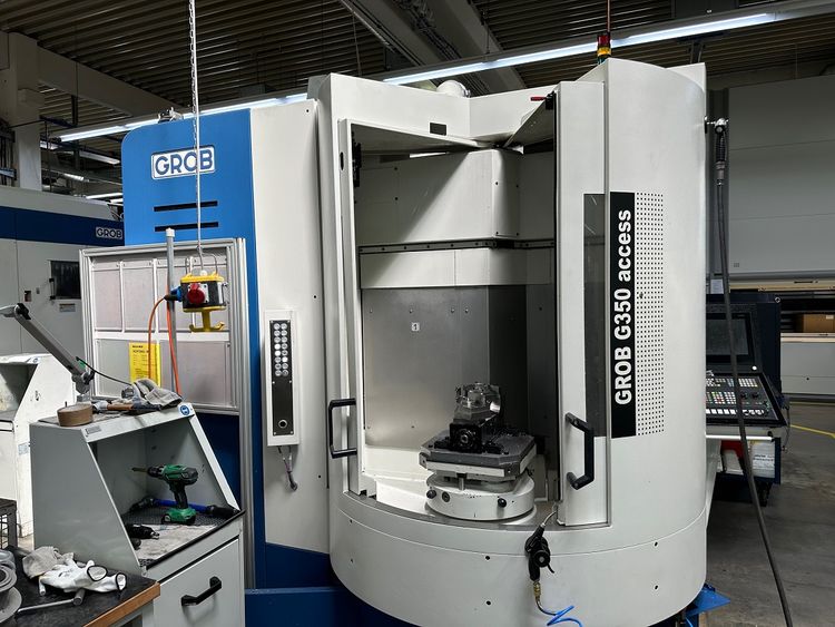 Grob G350 a 5 Axis