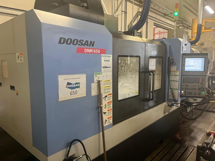 Doosan DNM 650 3 Axis