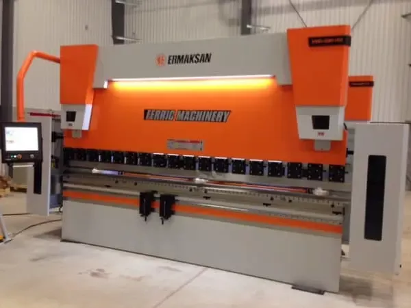 Ermaksan SPEED BEND PRO 3100 X 175 Max Tonnage 193 US Short Tons