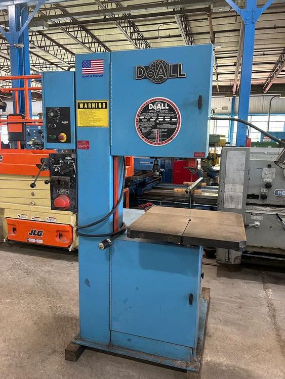 DoAll 2013V Bandsaw Semi Automatic