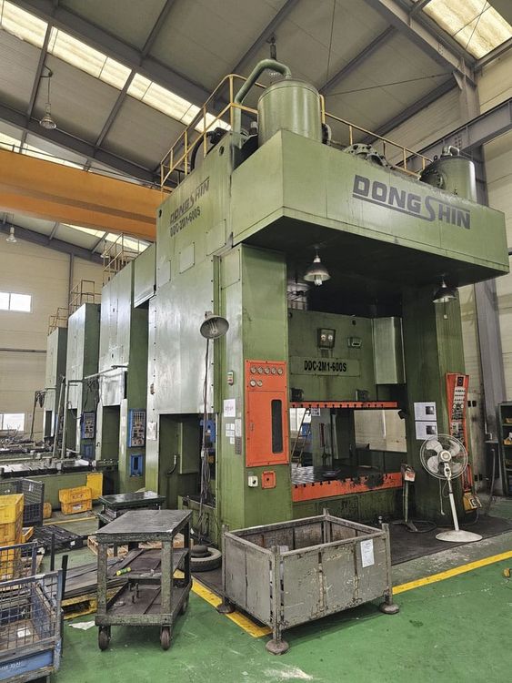 4 Dongshin DDC-2M1-600S – DDC-300 Press Line 300 t - 600 t