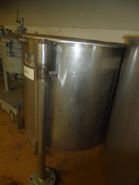 B&G JACKETED VERTICAL MIX TANKS