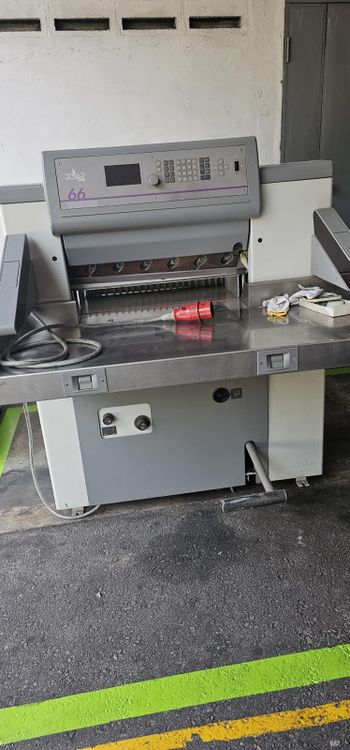 Polar 66