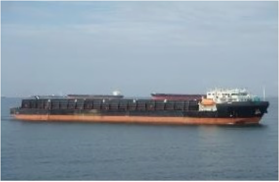 Self-propelled barge  DWT11.000 t
