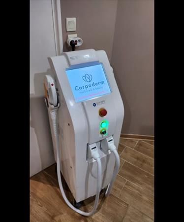 Stella V2 IPL Device