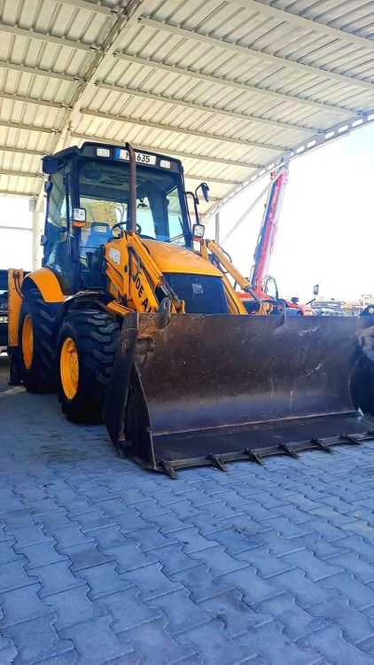JCB 3CX Backhoe Loader