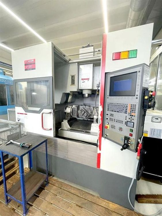 Quaser UX 300/15C 3 Axis