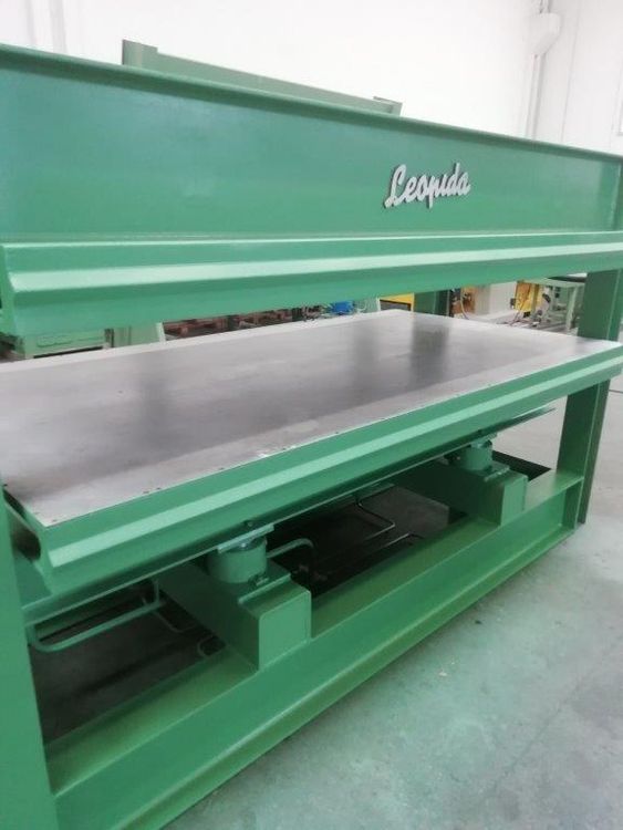 Leopida PRESS